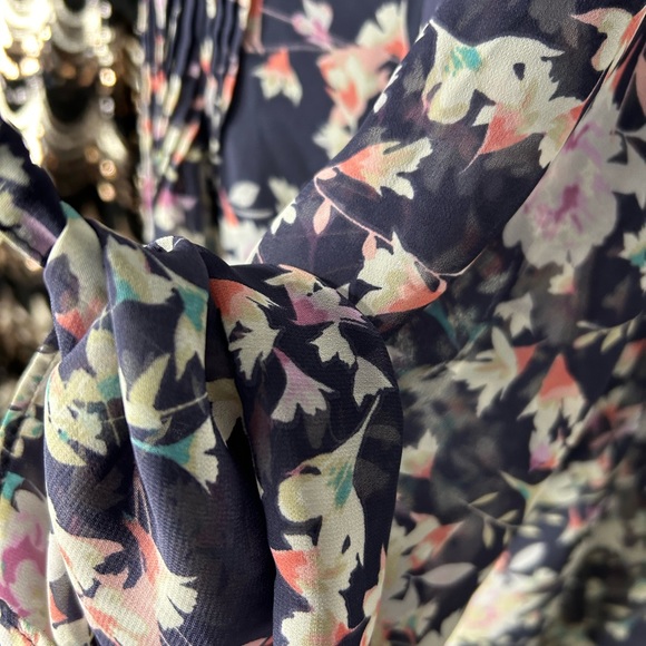 Lauren Conrad cardigan blouse large - Picture 2 of 9